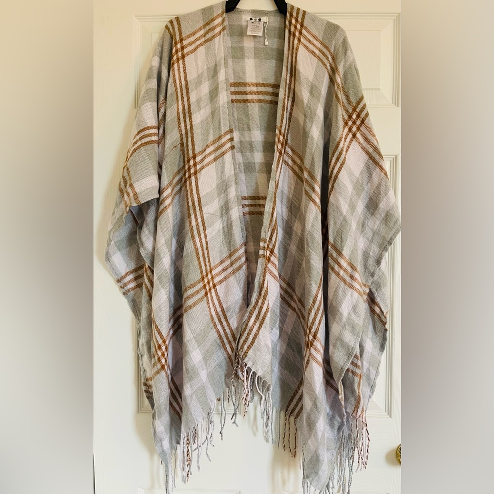 Three Dots women’s fringe poncho-New